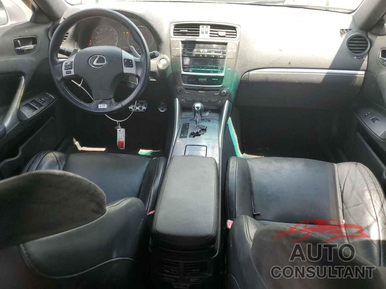 LEXUS IS 2012 - JTHBF5C21C2102237