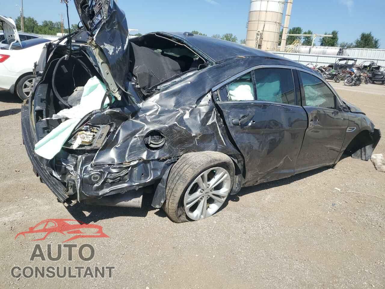 FORD TAURUS 2017 - 1FAHP2E85HG111578