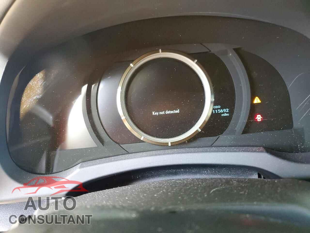 LEXUS IS 2015 - JTHBE1D28F5019353