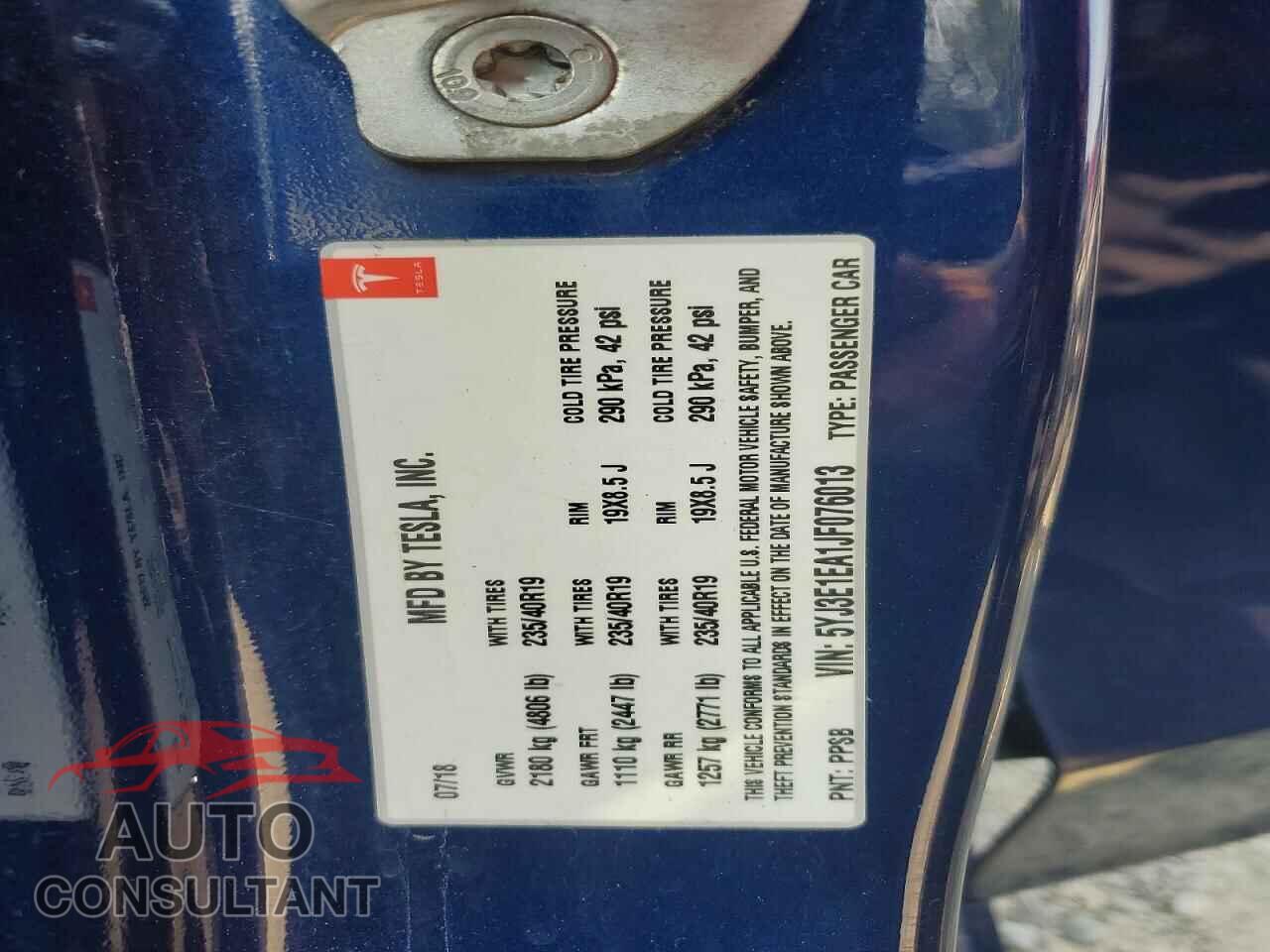TESLA MODEL 3 2018 - 5YJ3E1EA1JF076013
