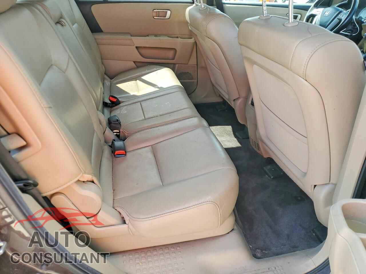 HONDA PILOT 2012 - 5FNYF4H52CB076866