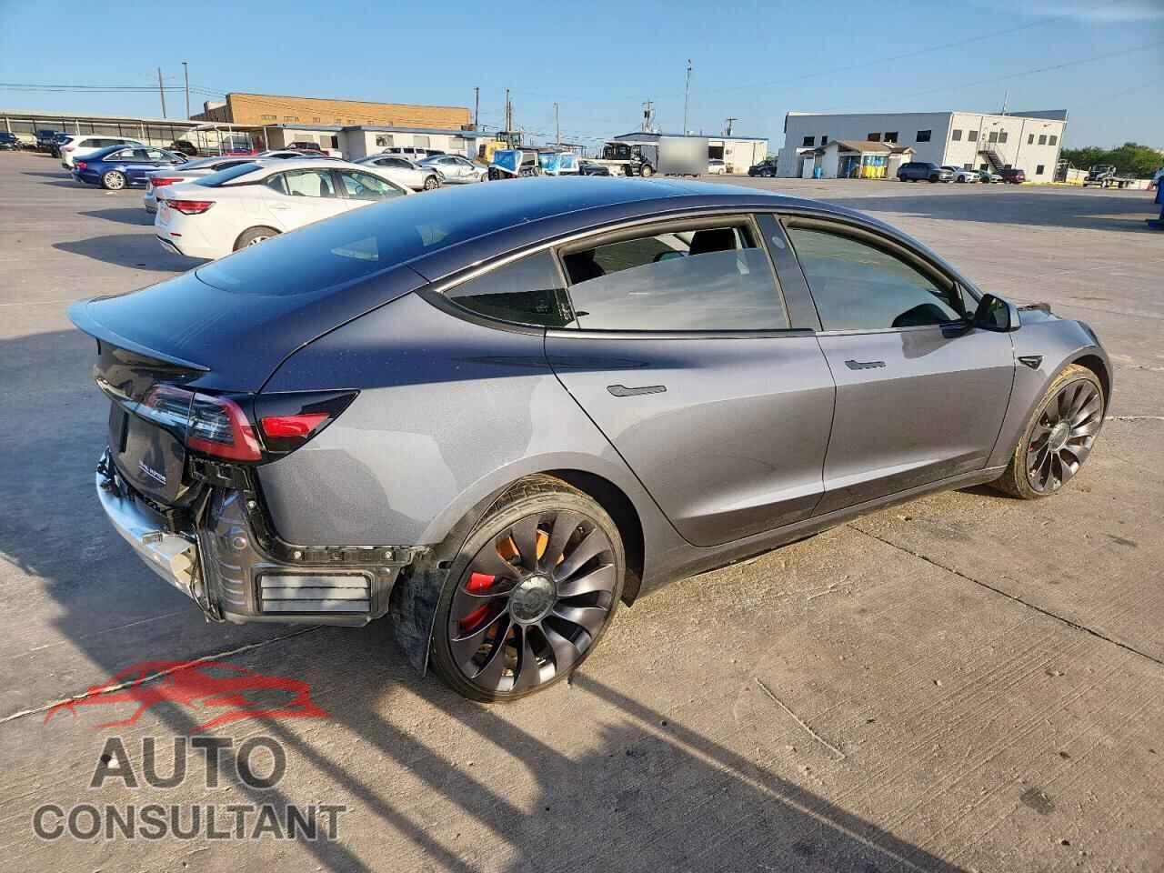 TESLA MODEL 3 2021 - 5YJ3E1EC8MF043970