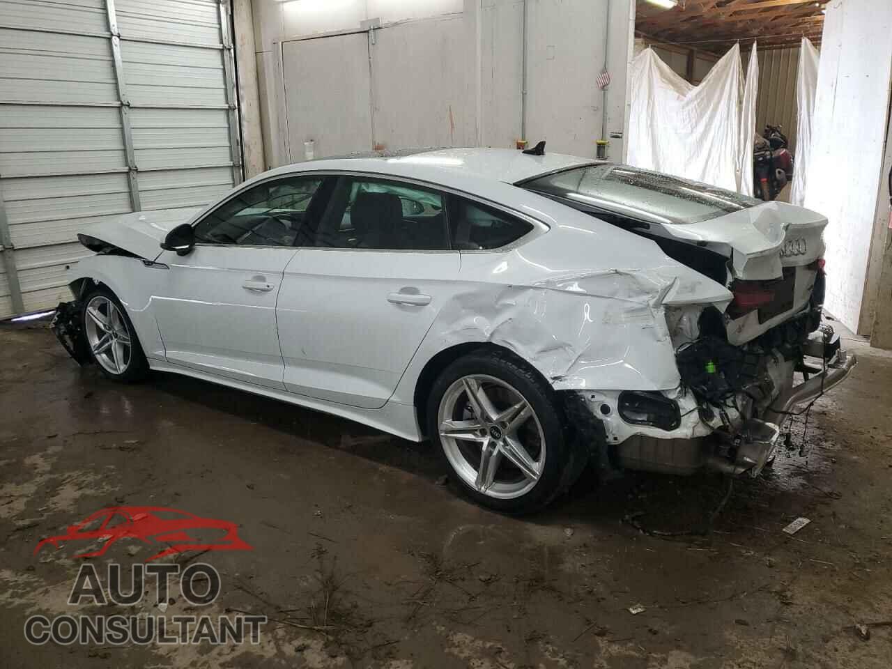 AUDI A5 2021 - WAUDACF53MA039357