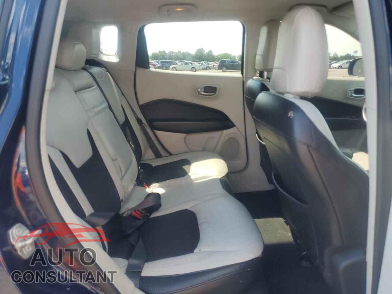 JEEP COMPASS 2018 - 3C4NJDBB7JT199836