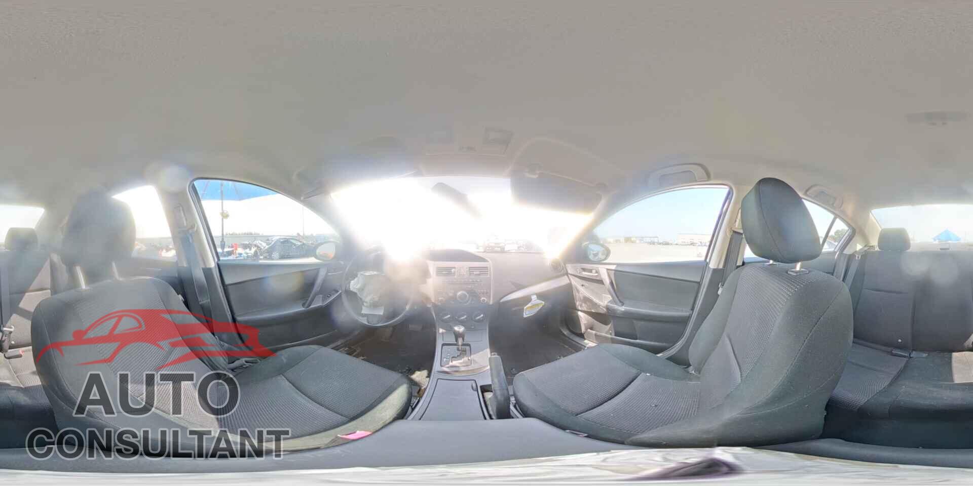 MAZDA 3 2013 - JM1BL1U77D1721140