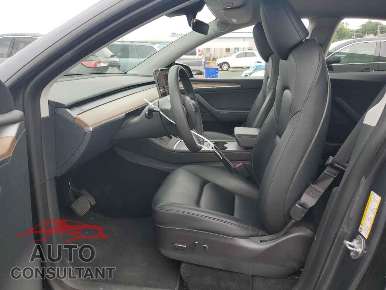 TESLA MODEL Y 2023 - 7SAYGDEEXPF682863