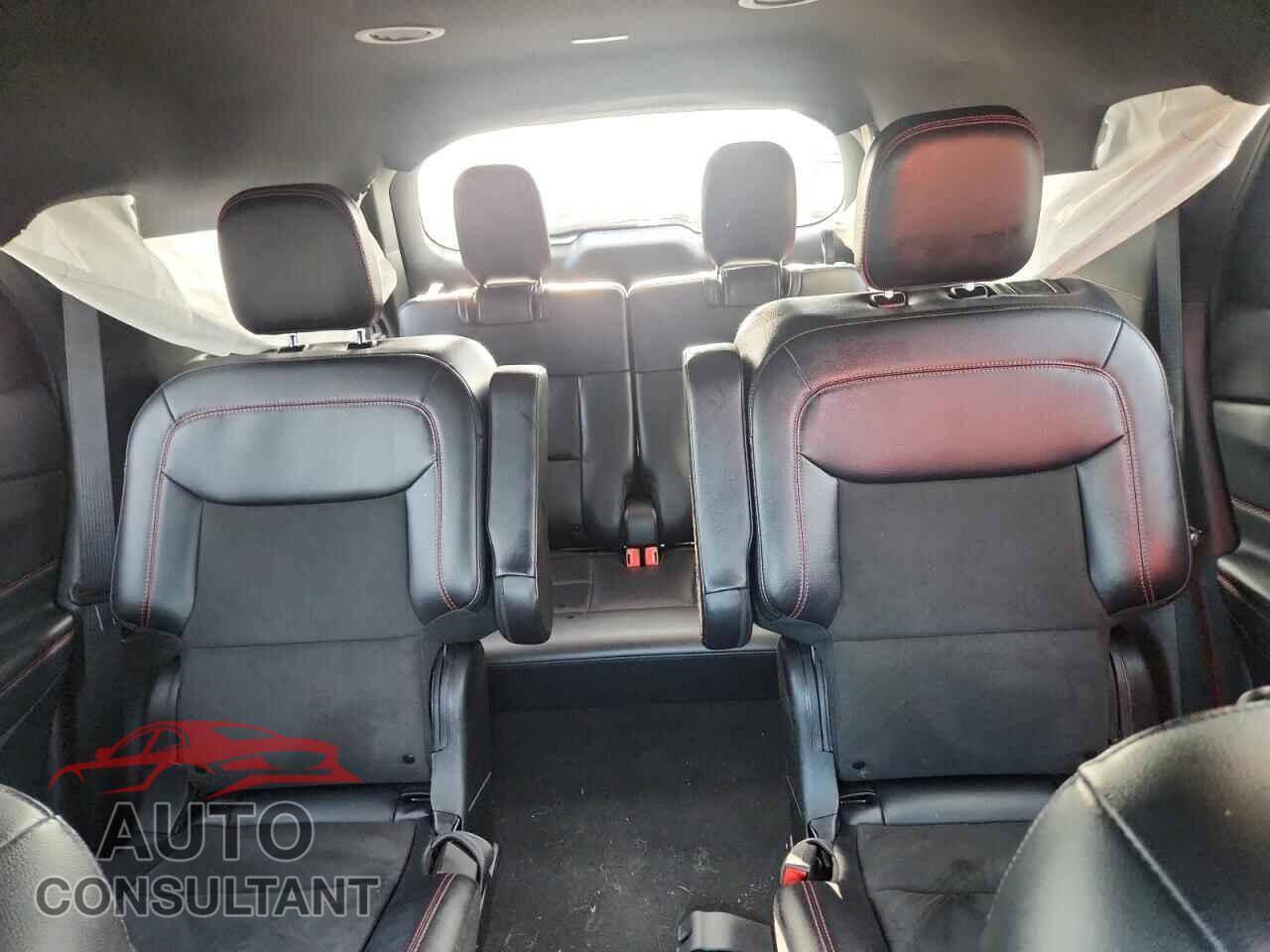 FORD EXPLORER 2024 - 1FMSK7KHXRGA70992