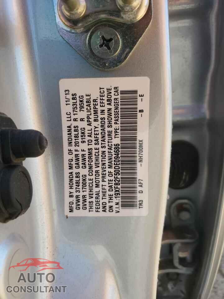 HONDA CIVIC 2013 - 19XFB2F50DE094686