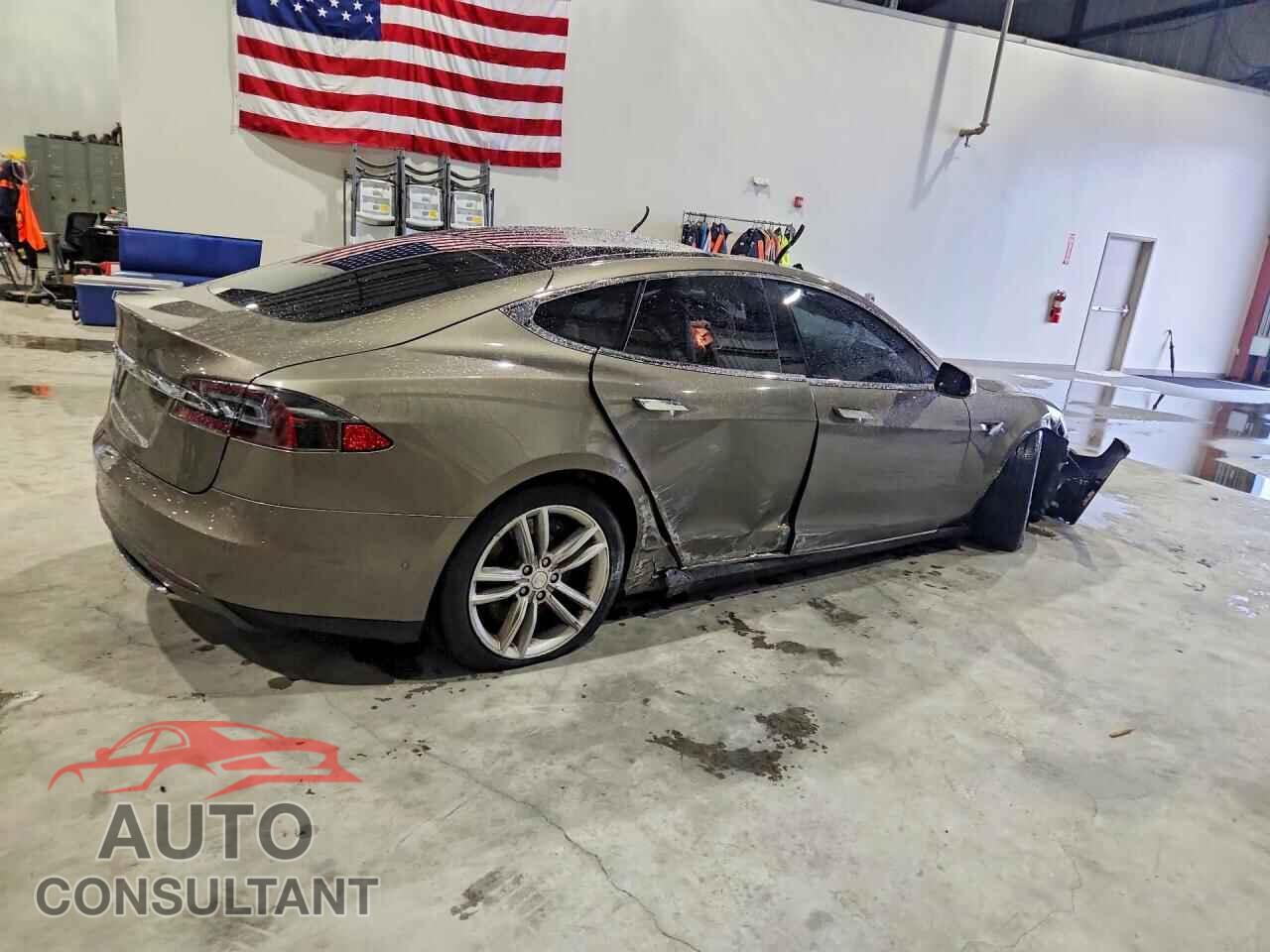 TESLA MODEL S 2016 - 5YJSA1E15GF131949