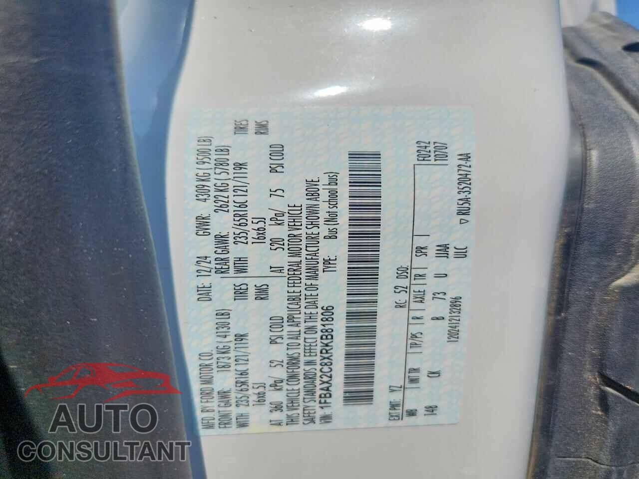 FORD TRANSIT 2024 - 1FBAX2C8XRKB81806