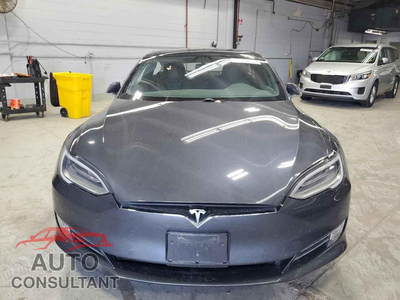 TESLA MODEL S 2020 - 5YJSA1E26LF355041