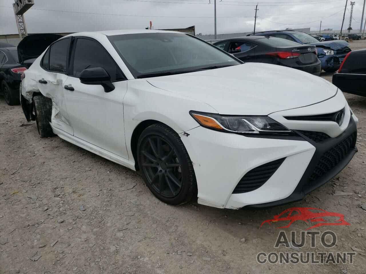TOYOTA CAMRY 2020 - 4T1G11AK4LU311800