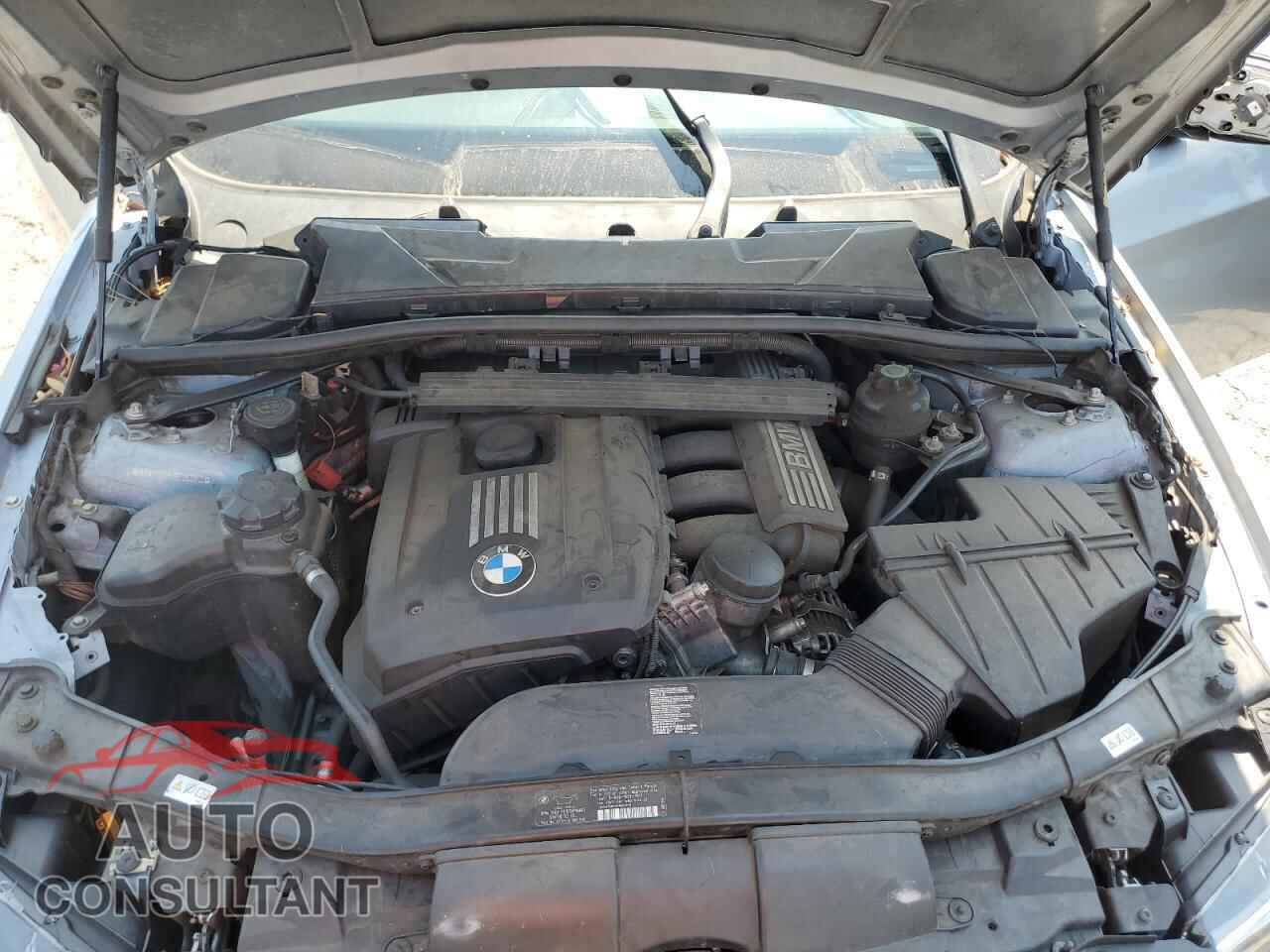 BMW 3 SERIES 2011 - WBAPH7C51BE680310