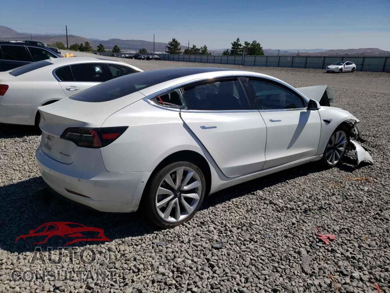 TESLA MODEL 3 2018 - 5YJ3E1EB0JF185796