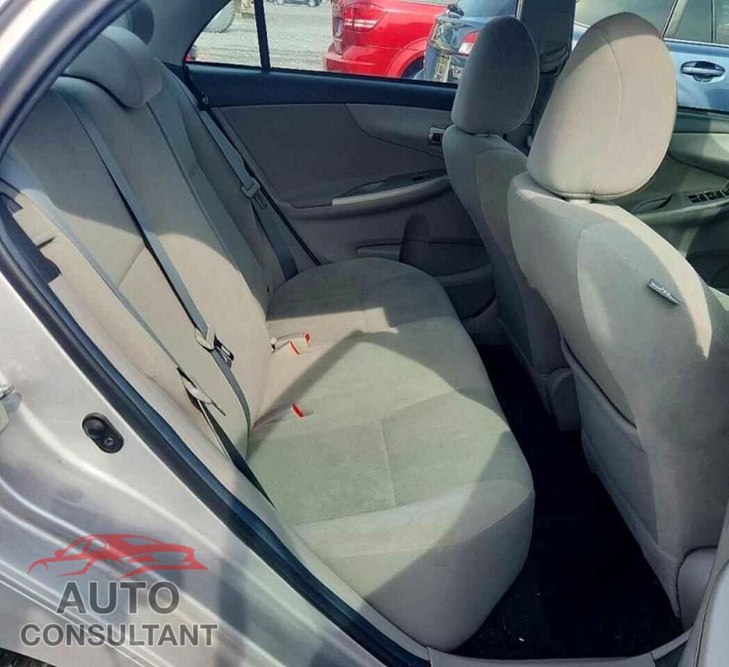 TOYOTA COROLLA 2012 - 2T1BU4EE7CC762079