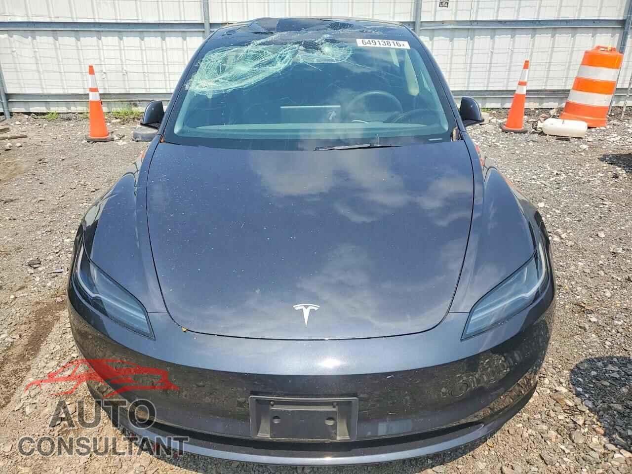 TESLA MODEL 3 2024 - 5YJ3E1EA8RF772511