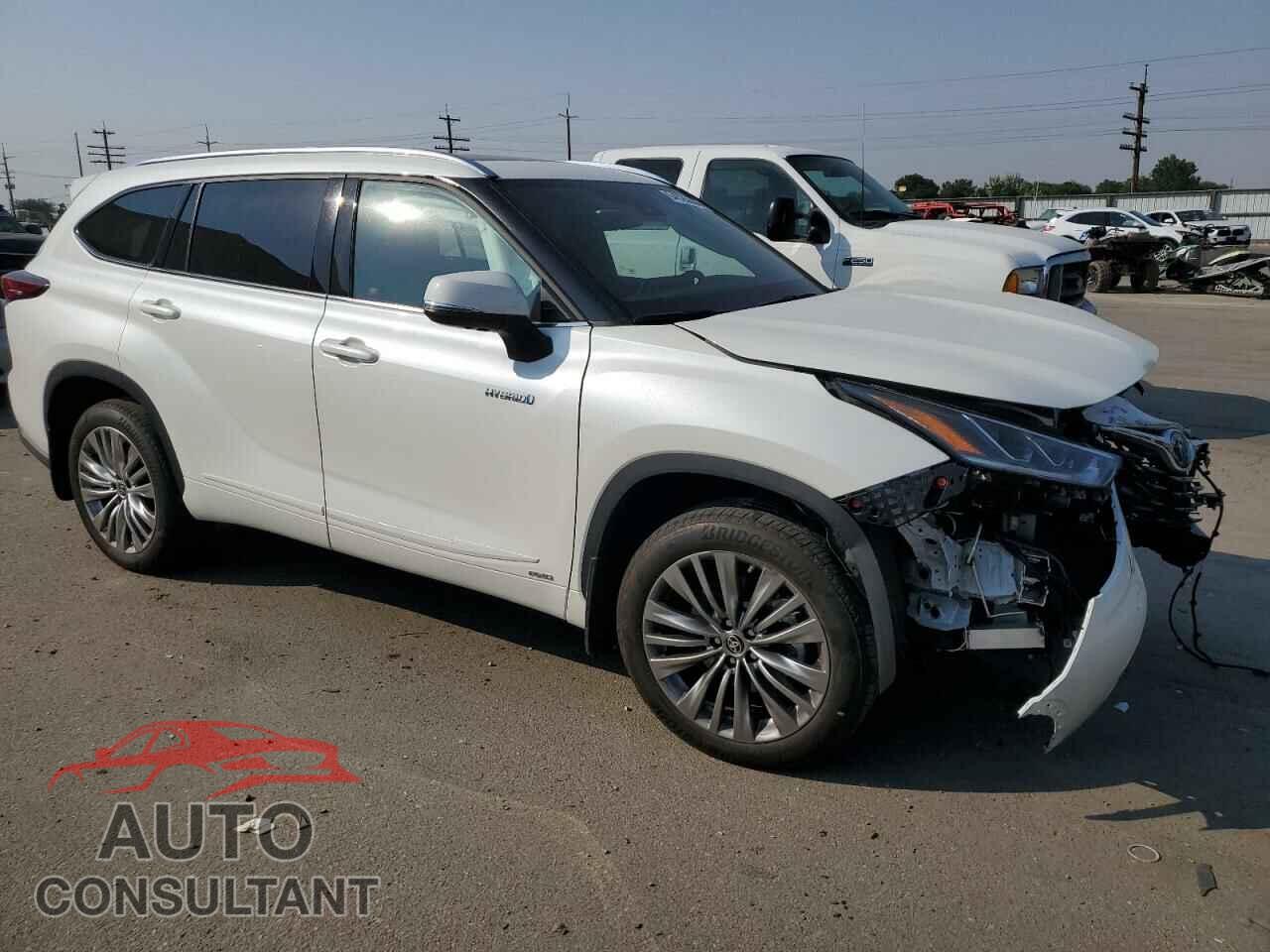 TOYOTA HIGHLANDER 2020 - 5TDEBRCH4LS005564