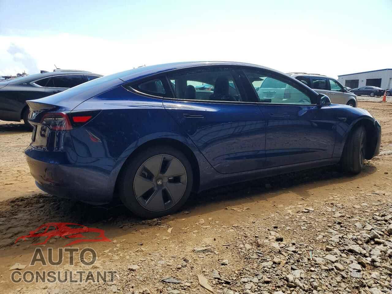 TESLA MODEL 3 2023 - 5YJ3E1EAXPF608545