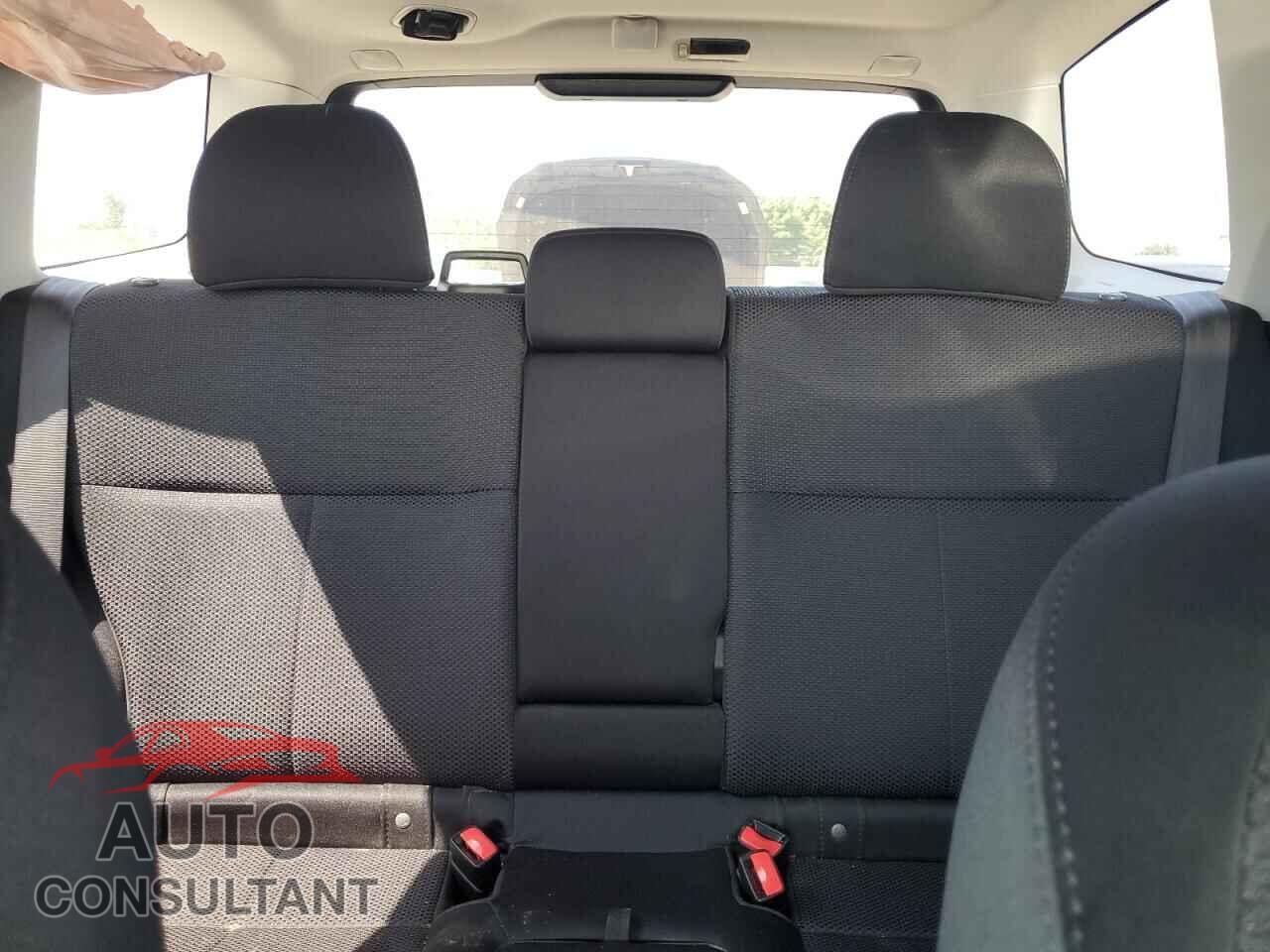 SUBARU FORESTER 2013 - JF2SHCDC2DH422853