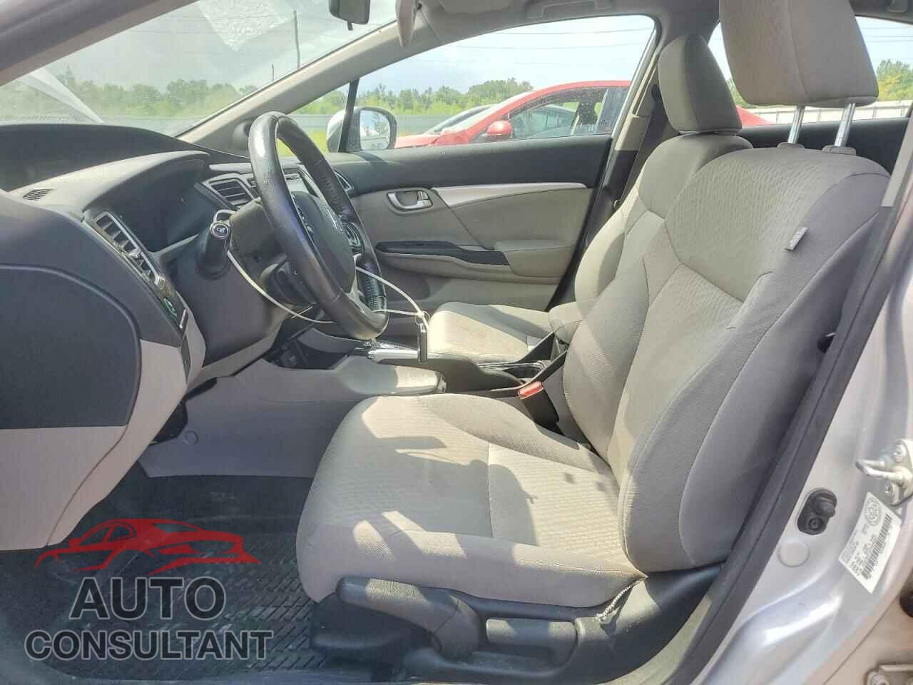HONDA CIVIC 2015 - 2HGFB2F50FH040927