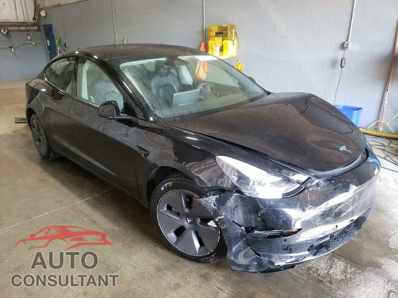 TESLA MODEL 3 2022 - 5YJ3E1EA0NF369956