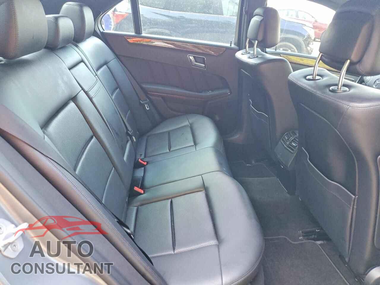 MERCEDES-BENZ E-CLASS 2011 - WDDHF5GB2BA475836