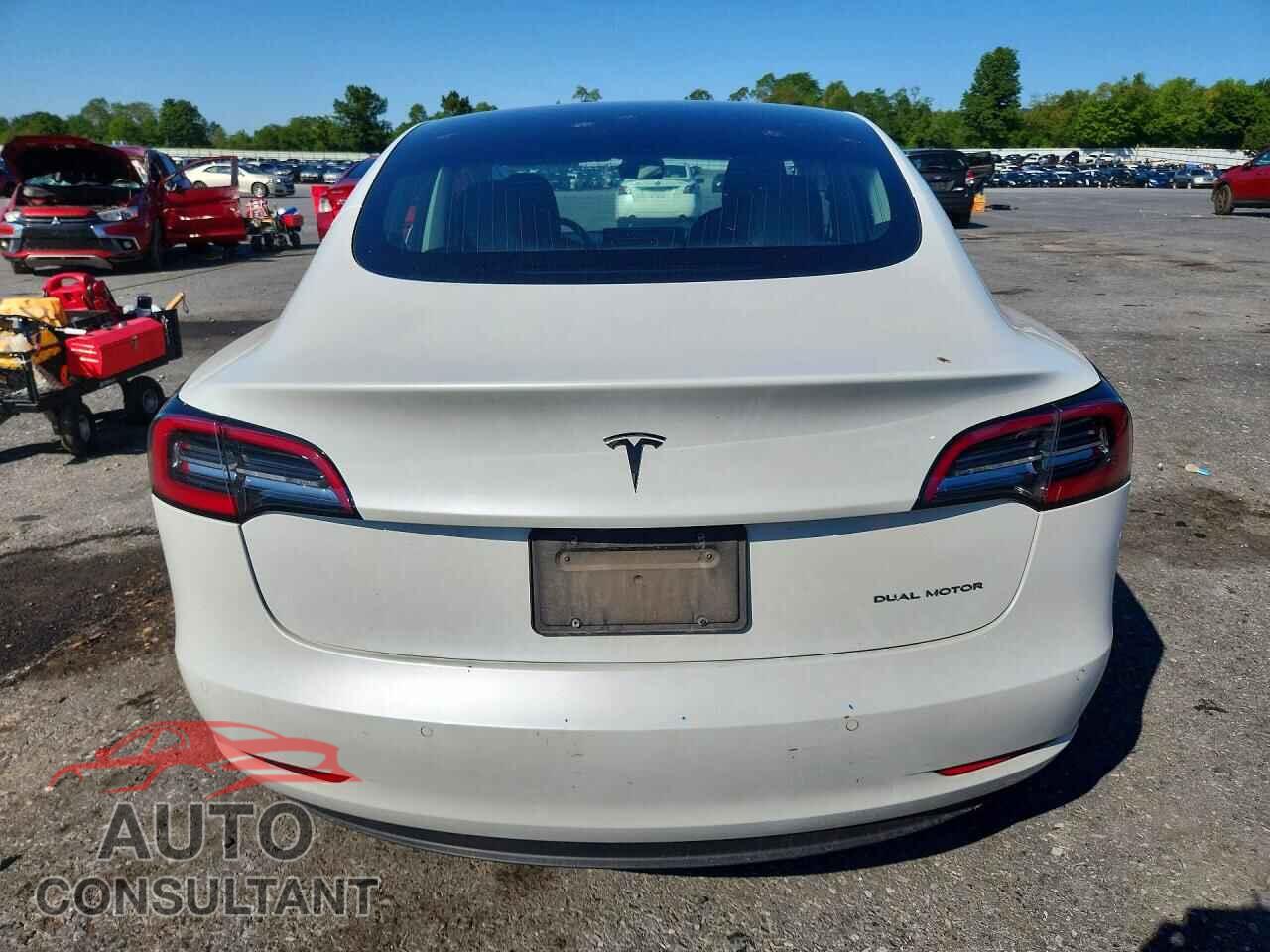 TESLA MODEL 3 2020 - 5YJ3E1EB5LF665075