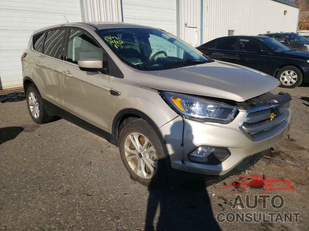 FORD ESCAPE 2017 - 1FMCU9GD0HUB55792
