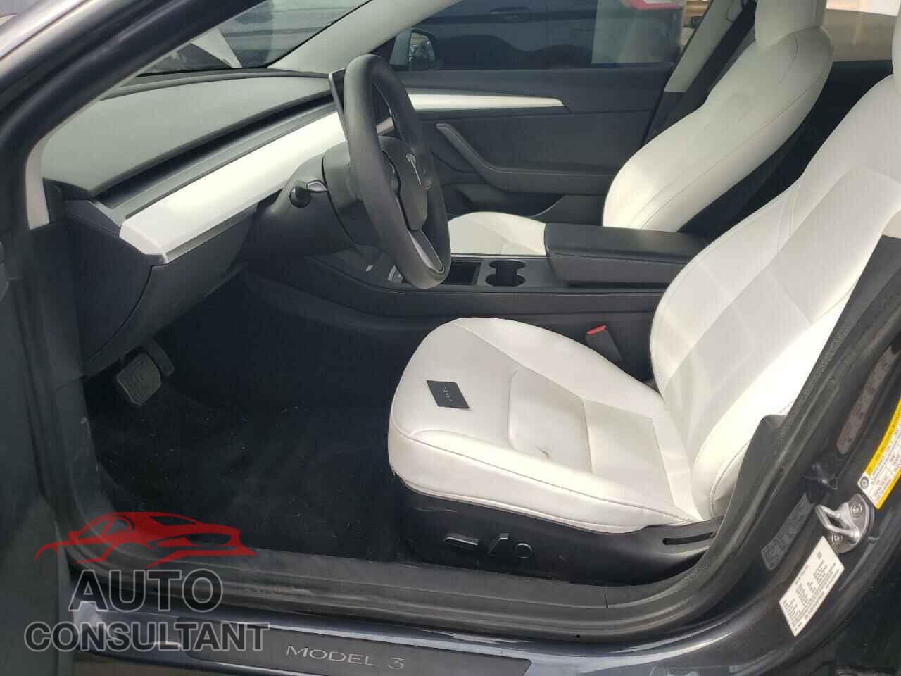 TESLA MODEL 3 2021 - 5YJ3E1EA7MF085044