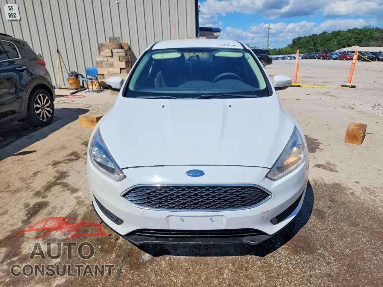 FORD FOCUS 2017 - 1FADP3K21HL216033