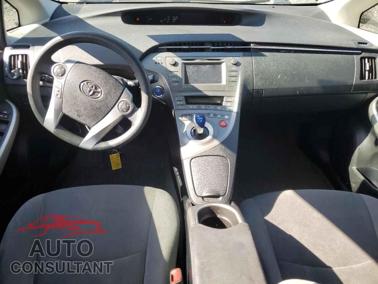 TOYOTA PRIUS 2013 - JTDKN3DU8D1718663