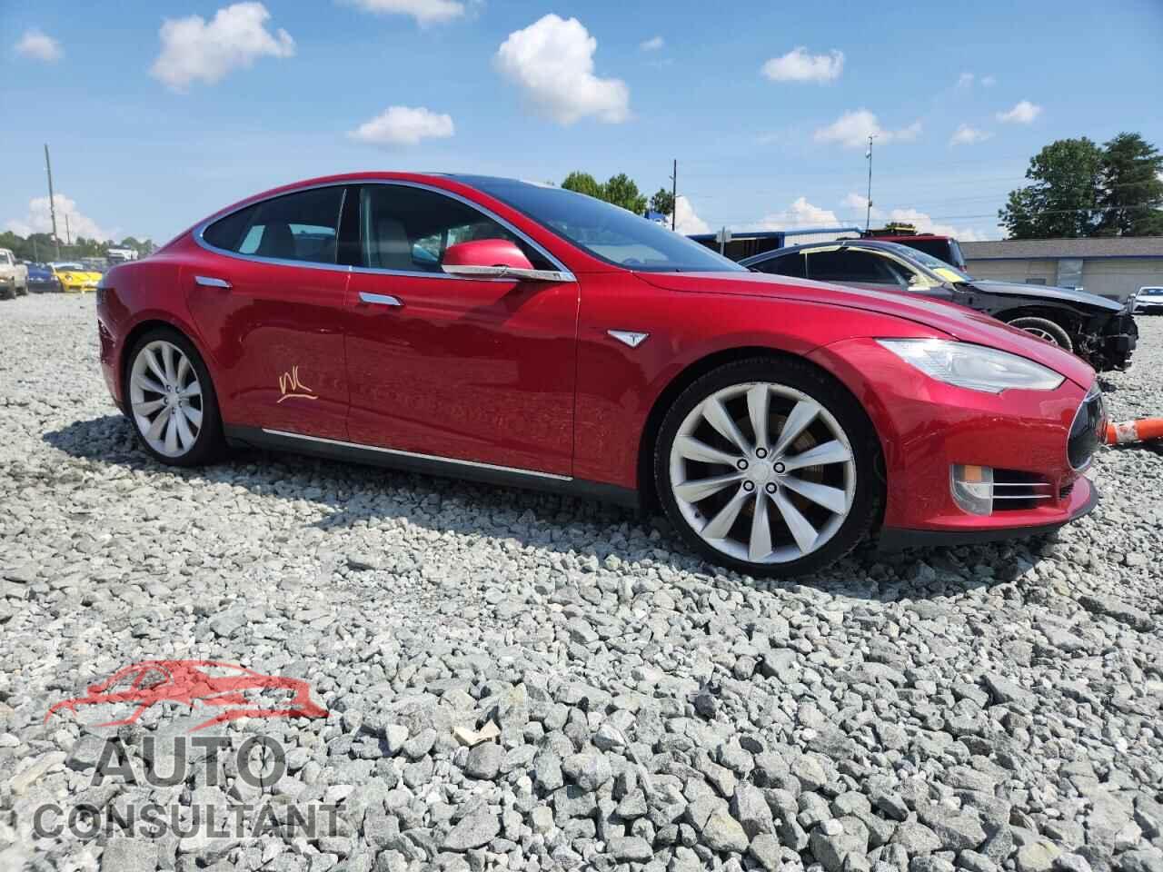 TESLA MODEL S 2016 - 5YJSA1E28GF133350