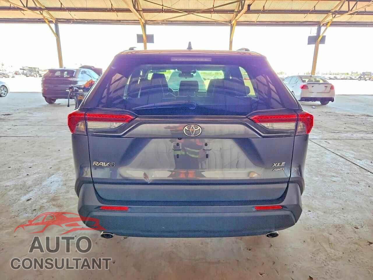 TOYOTA RAV4 2019 - JTMP1RFV8KD514032