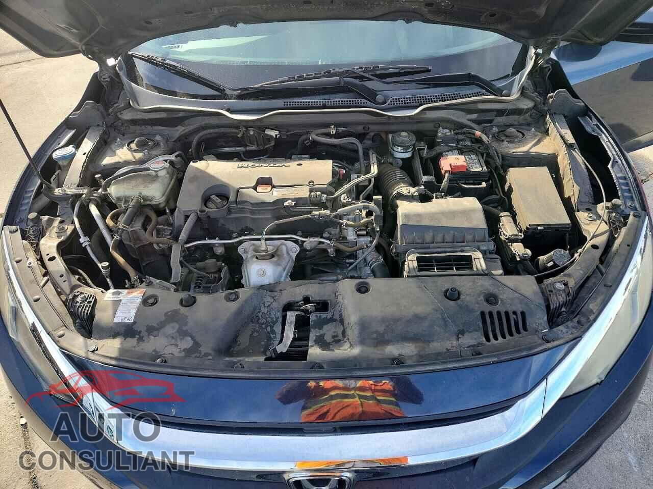 HONDA CIVIC 2017 - 19XFC2F78HE208857