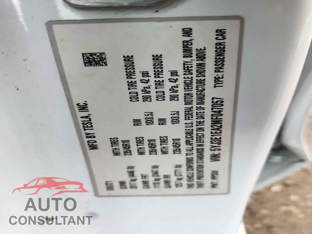 TESLA MODEL 3 2021 - 5YJ3E1EA2MF047057
