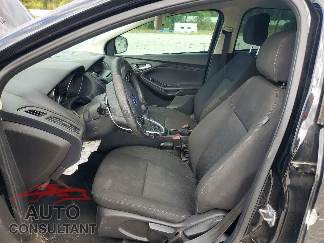 FORD FOCUS 2016 - 1FADP3F25GL306097