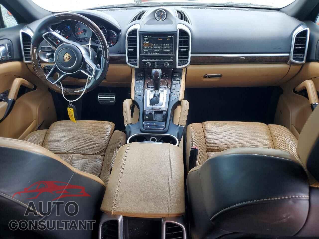 PORSCHE CAYENNE 2016 - WP1AB2A22GLA94285