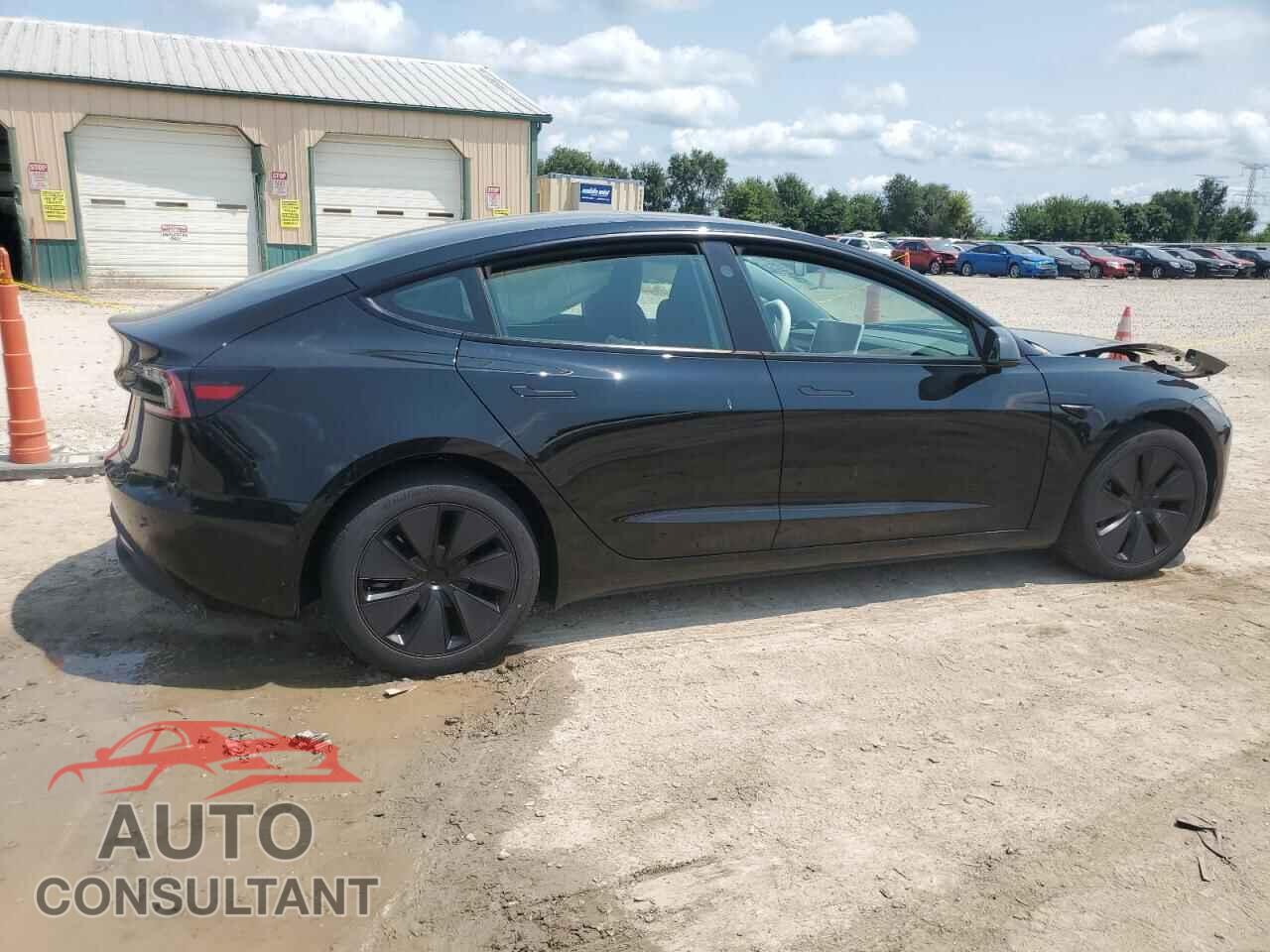 TESLA MODEL 3 2024 - 5YJ3E1EA1RF768896