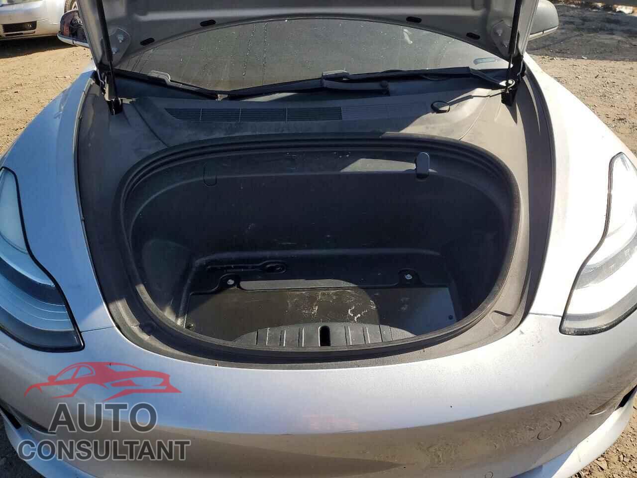 TESLA MODEL 3 2018 - 5YJ3E1EA9JF162539