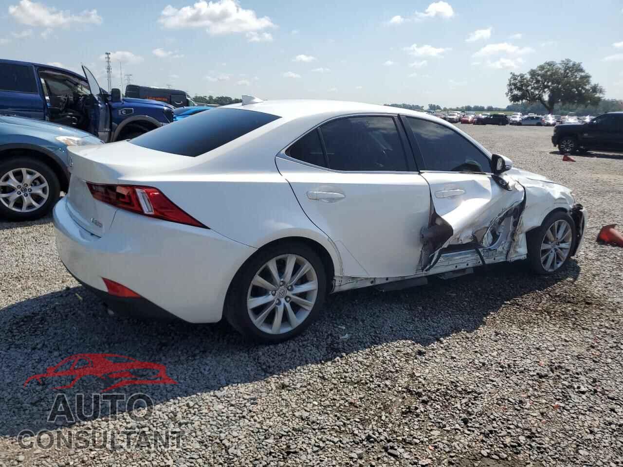 LEXUS IS 2014 - JTHBF1D27E5028640