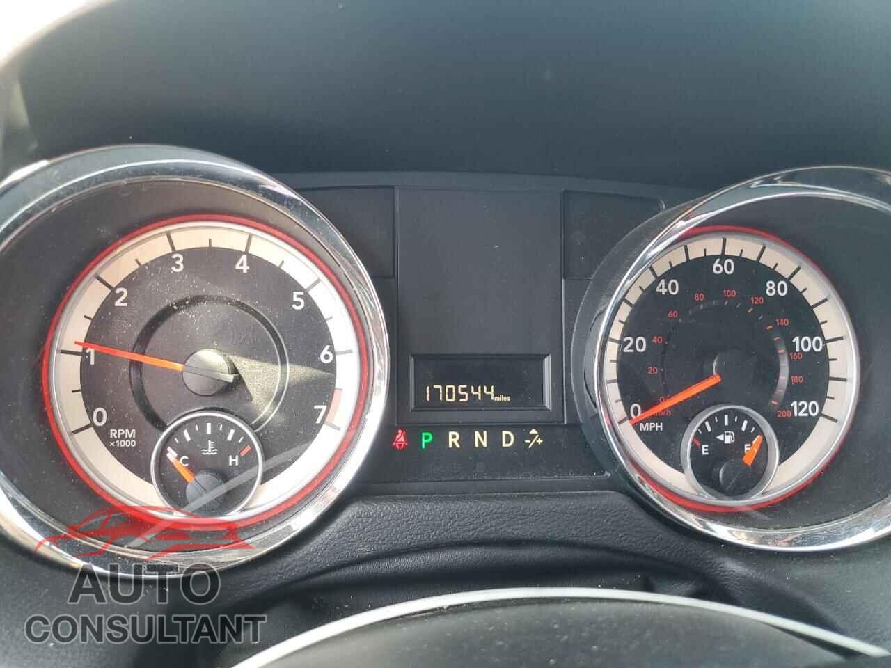 DODGE CARAVAN 2013 - 2C4RDGBG4DR598877