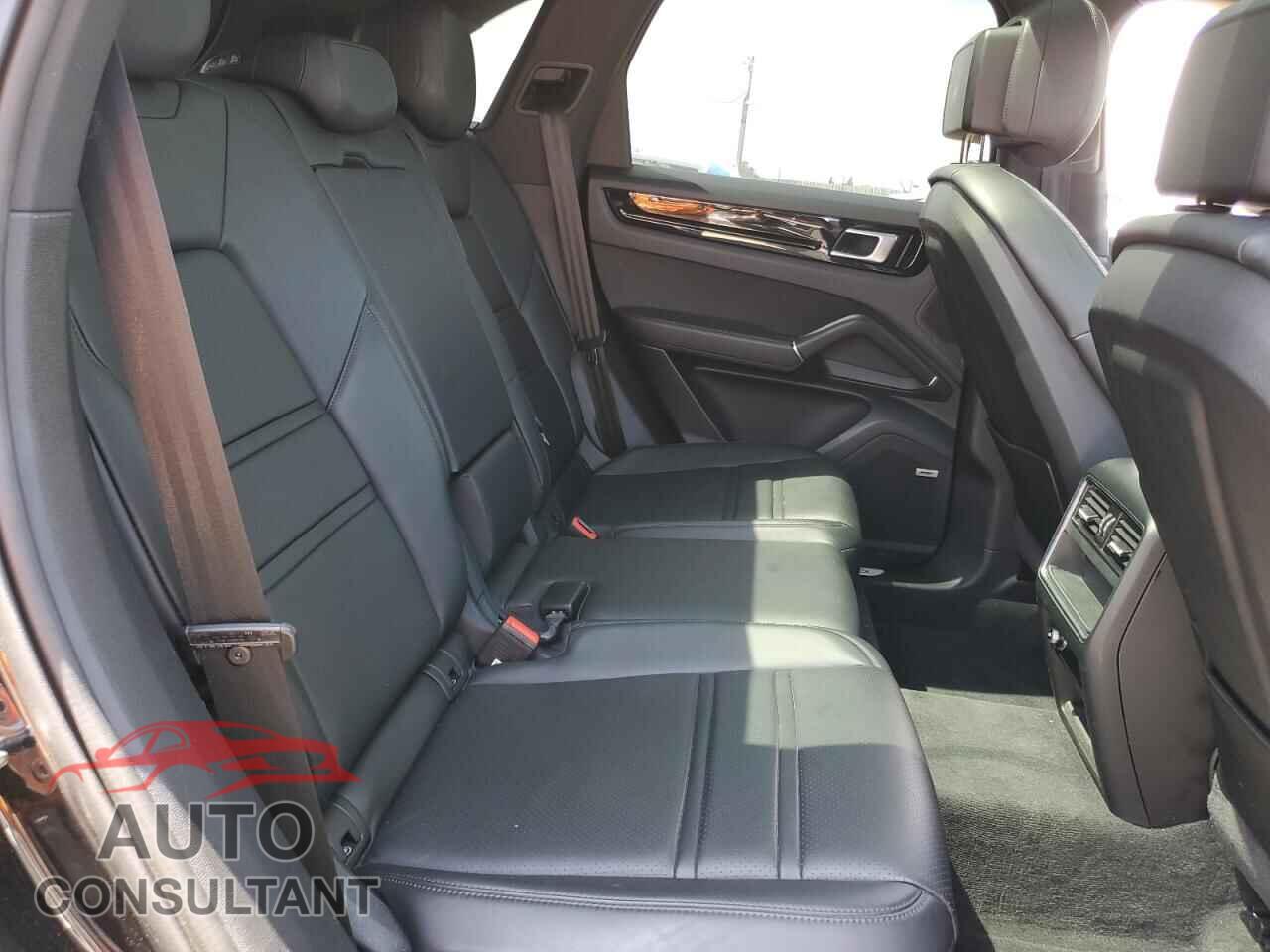 PORSCHE CAYENNE 2019 - WP1AB2AY6KDA63645