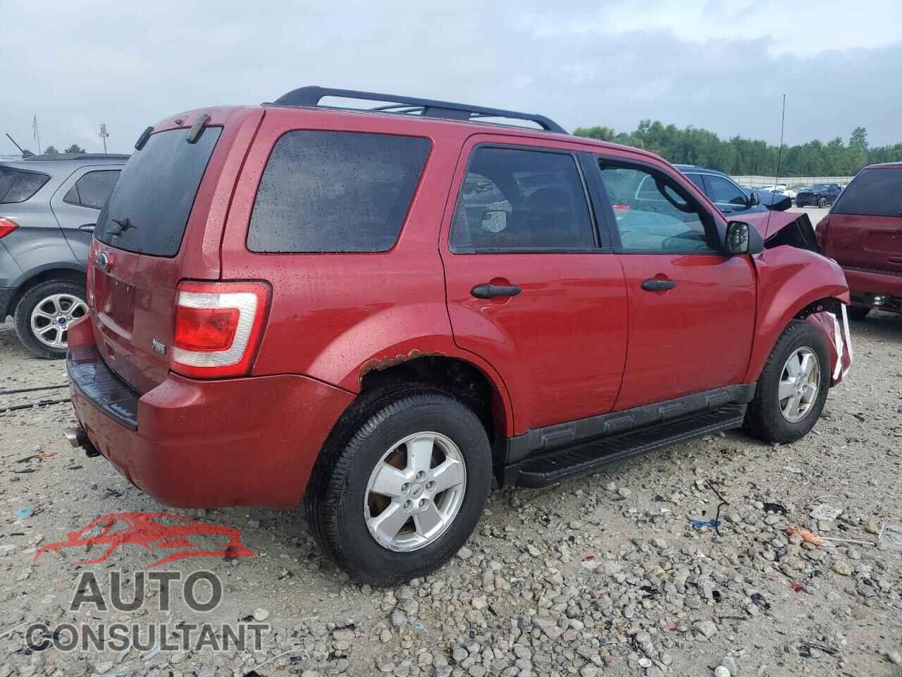 FORD ESCAPE 2011 - 1FMCU0DG5BKB97534