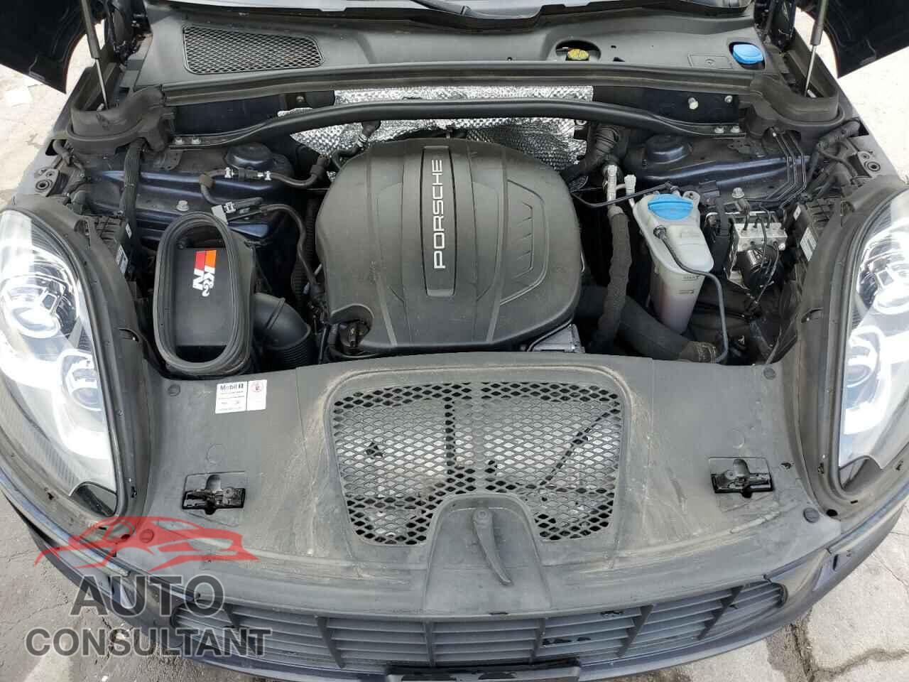PORSCHE MACAN 2018 - WP1AA2A50JLB13419