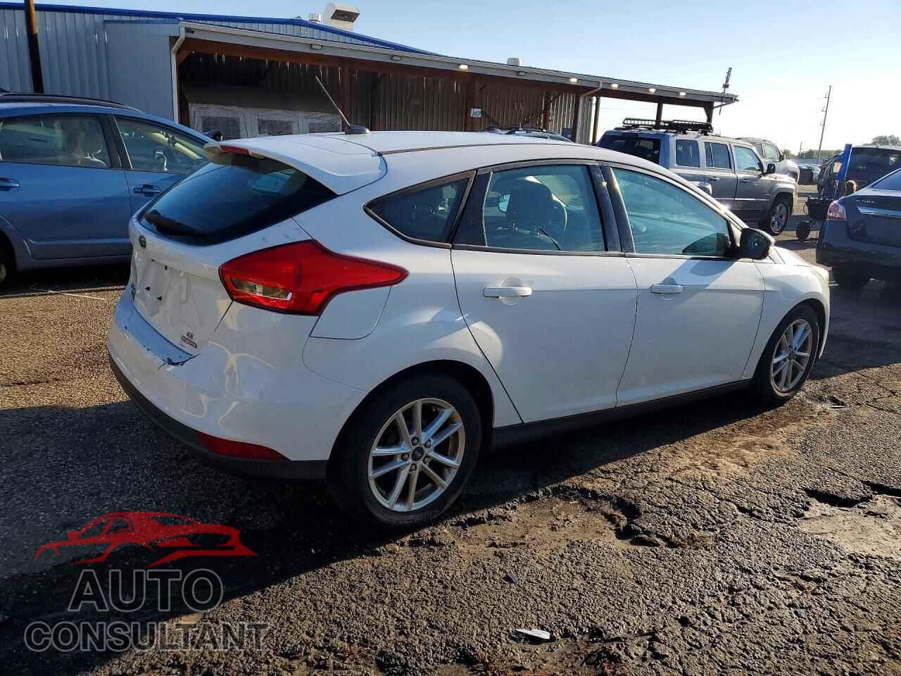 FORD FOCUS 2016 - 1FADP3K23GL245886