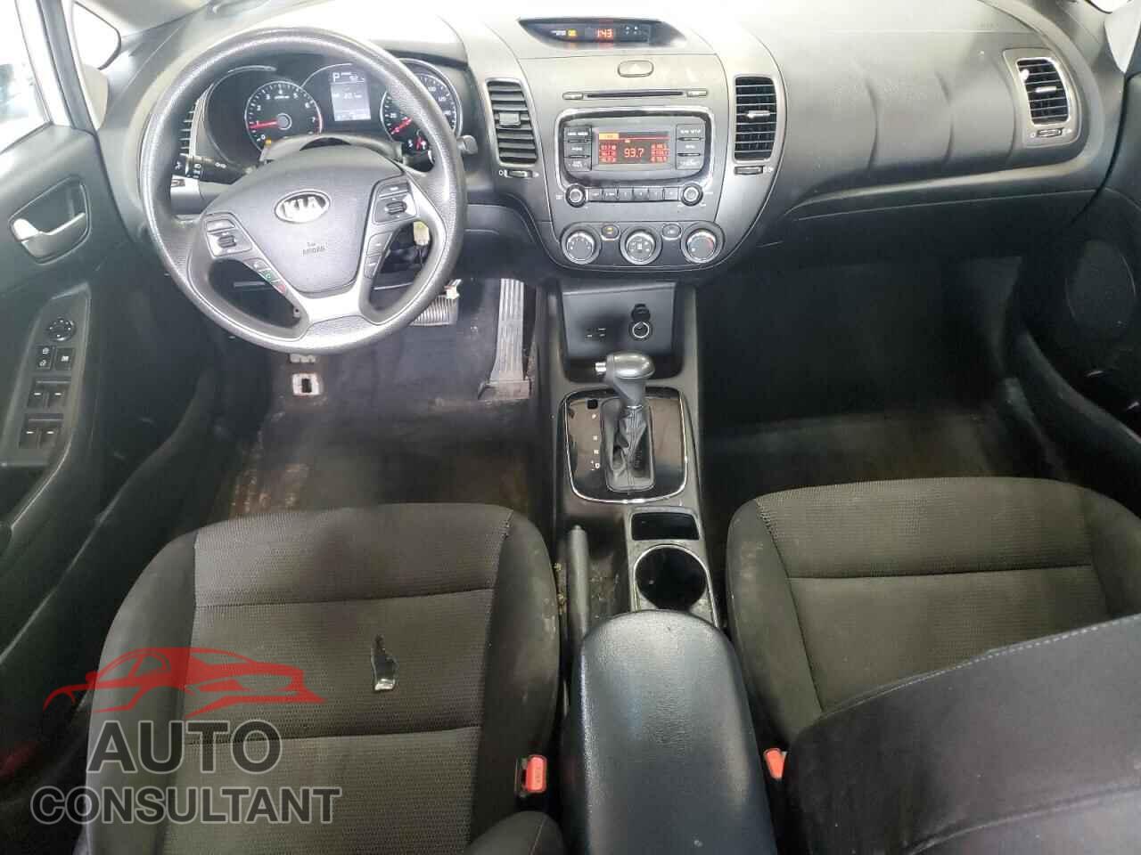 KIA FORTE 2017 - 3KPFK4A78HE127735