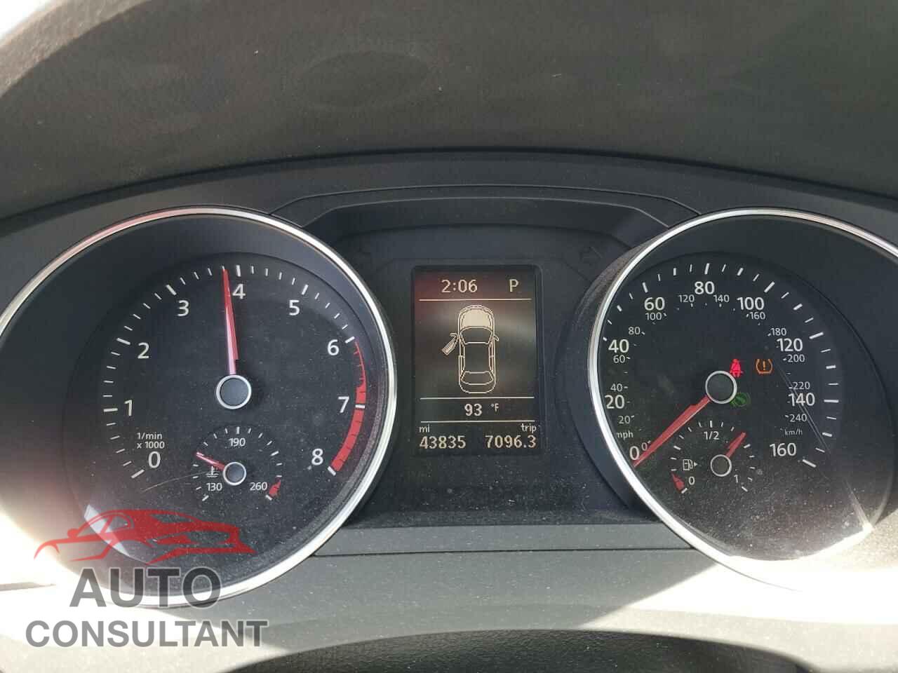 VOLKSWAGEN JETTA 2017 - 3VWDB7AJ4HM334310
