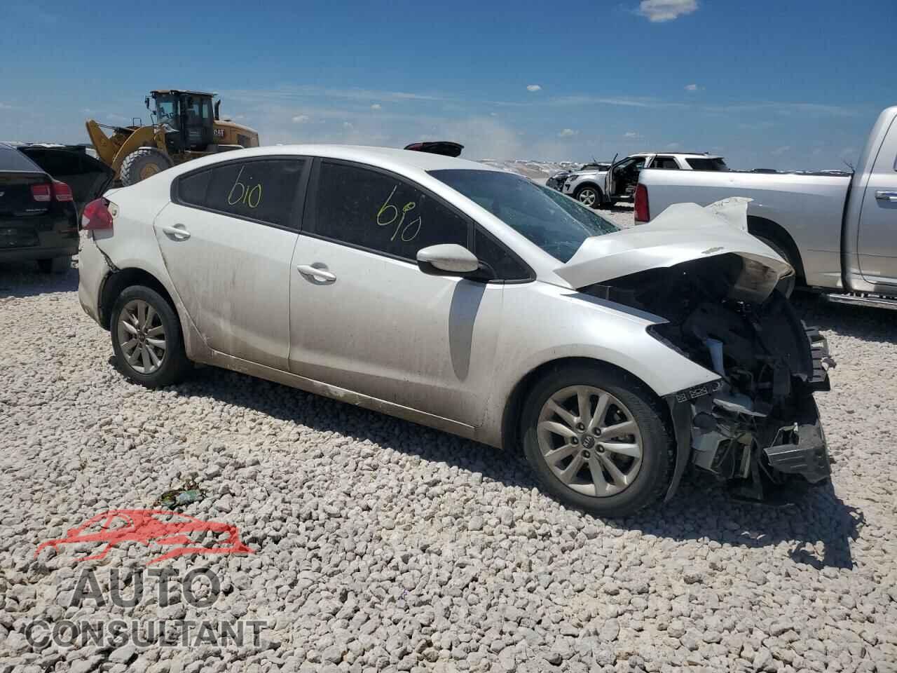 KIA FORTE 2017 - 3KPFL4A77HE016154