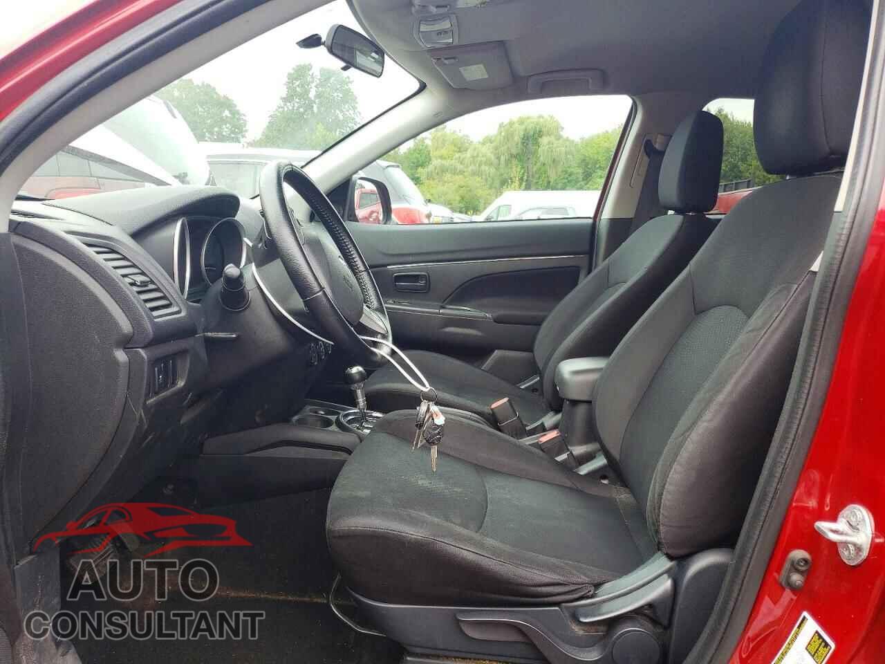 MITSUBISHI OUTLANDER 2015 - 4A4AR3AU5FE045663