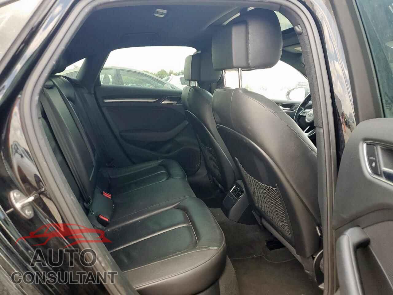 AUDI A3 2018 - WAUAUGFF6J1020713